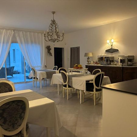 Le Bonheur De L'Instant Hotel Saint-Medard-d'Aunis Luaran gambar